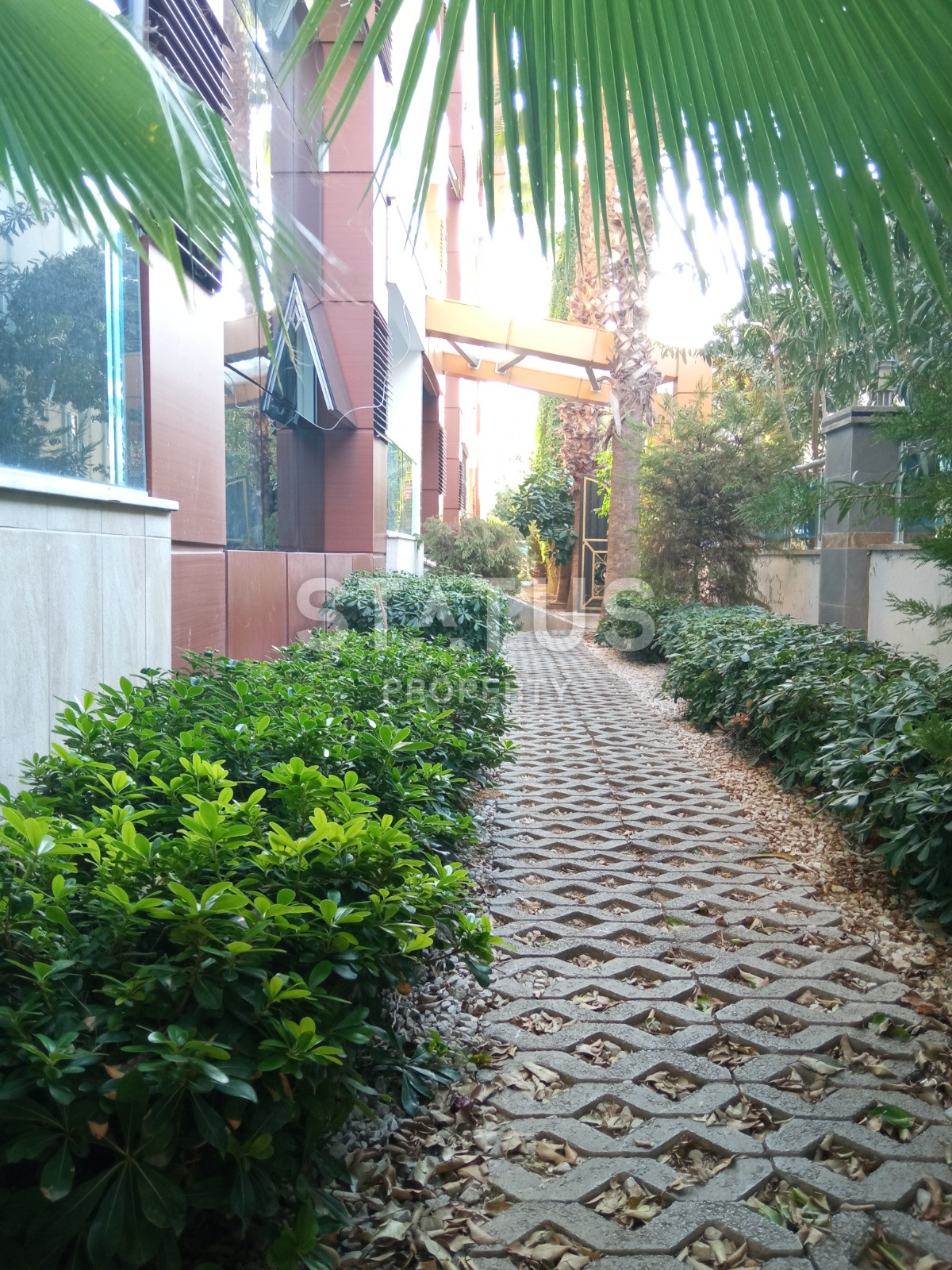 Two-room furnished apartment with a favorable location. 65m2 фото 19