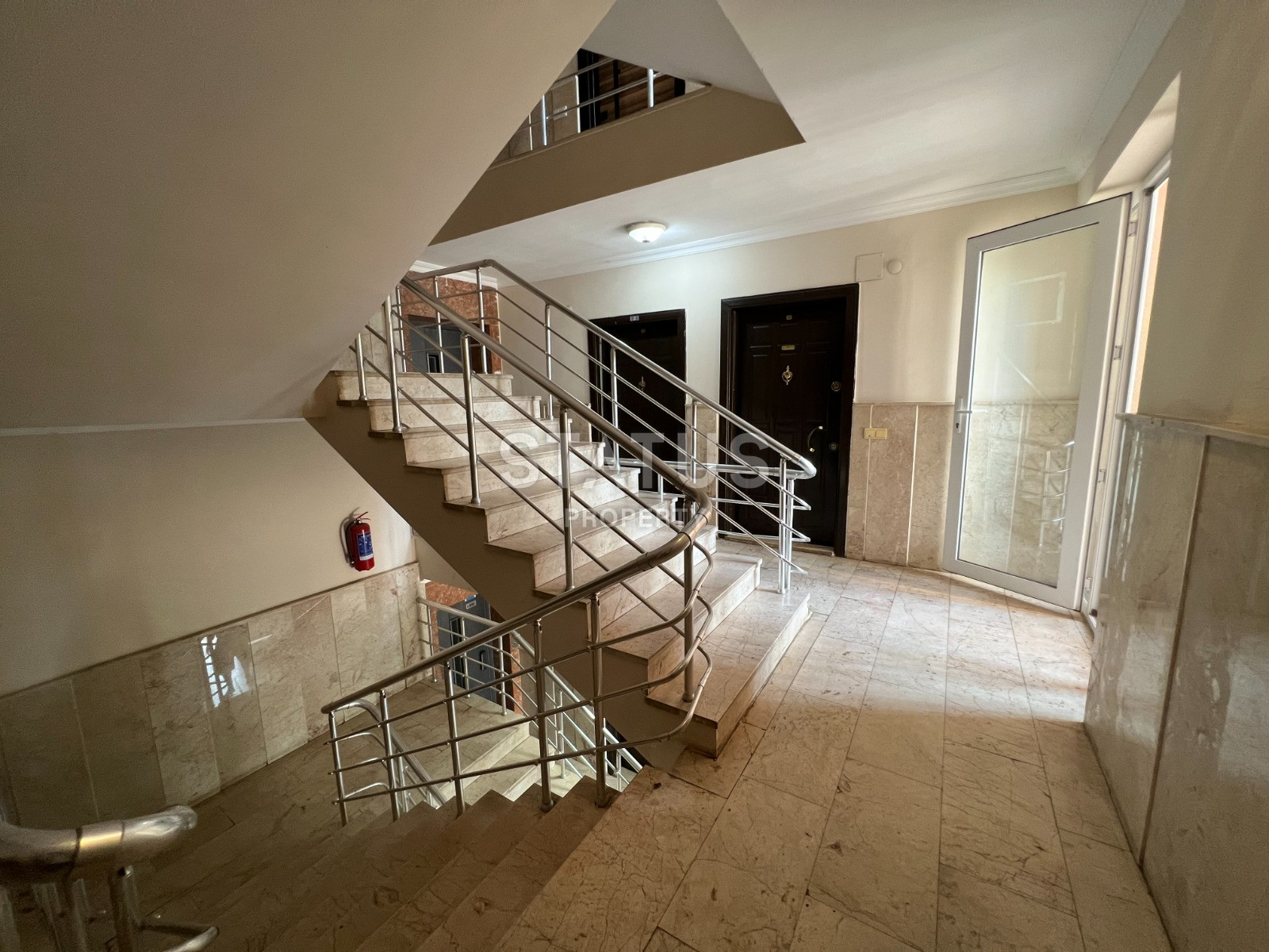 Three-room apartment in Tosmur 450m from the sea. 115m2 фото 16