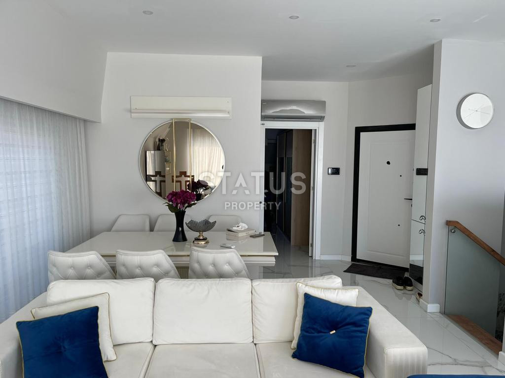 Красивый дуплекс с видом на море в центре Аланьи. 150м2 фото 2