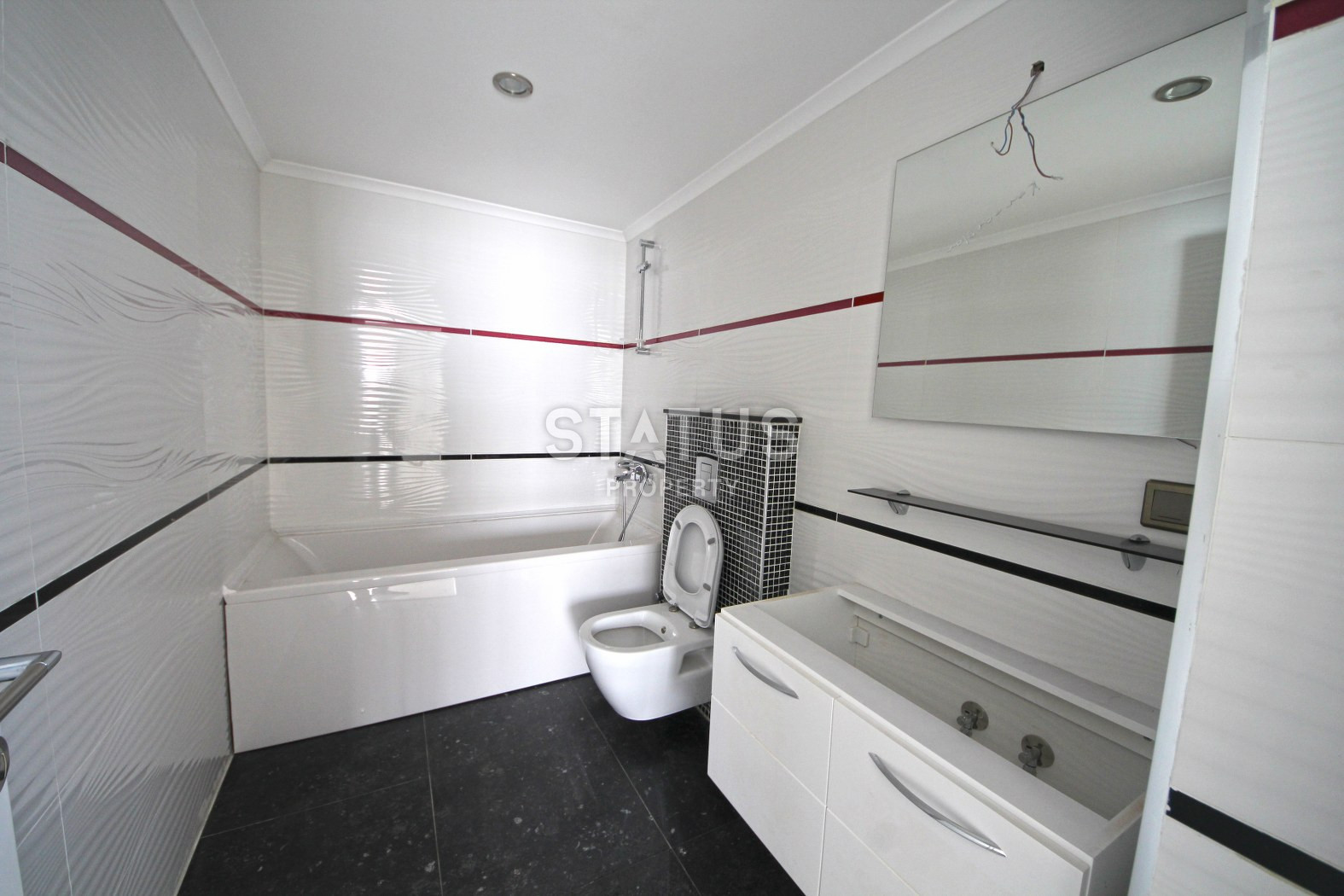 Apartment 3+1 gross area 400m2 in Mahmutlar. 400m2 фото 9