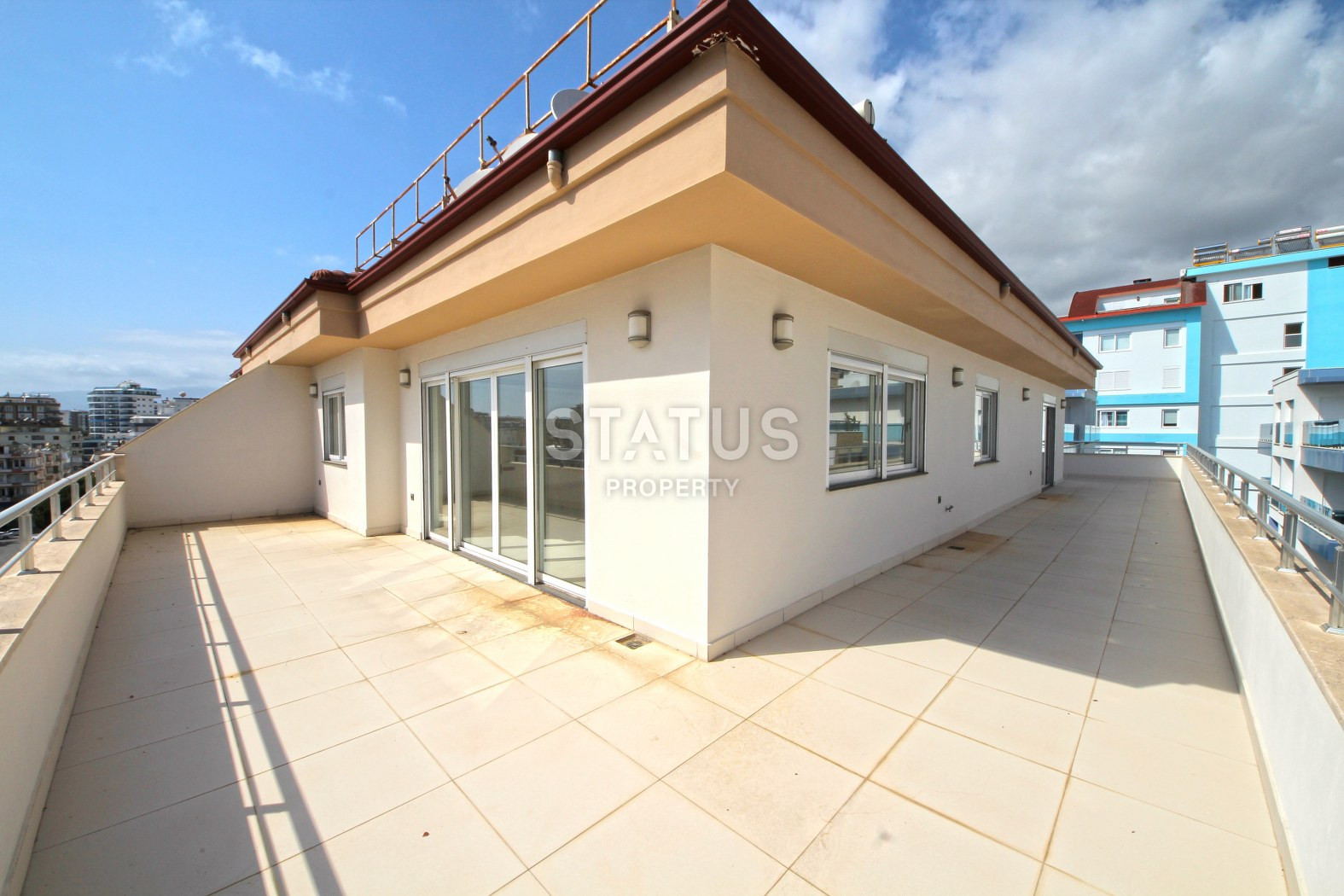 Apartment 3+1 gross area 400m2 in Mahmutlar. 400m2 фото 29