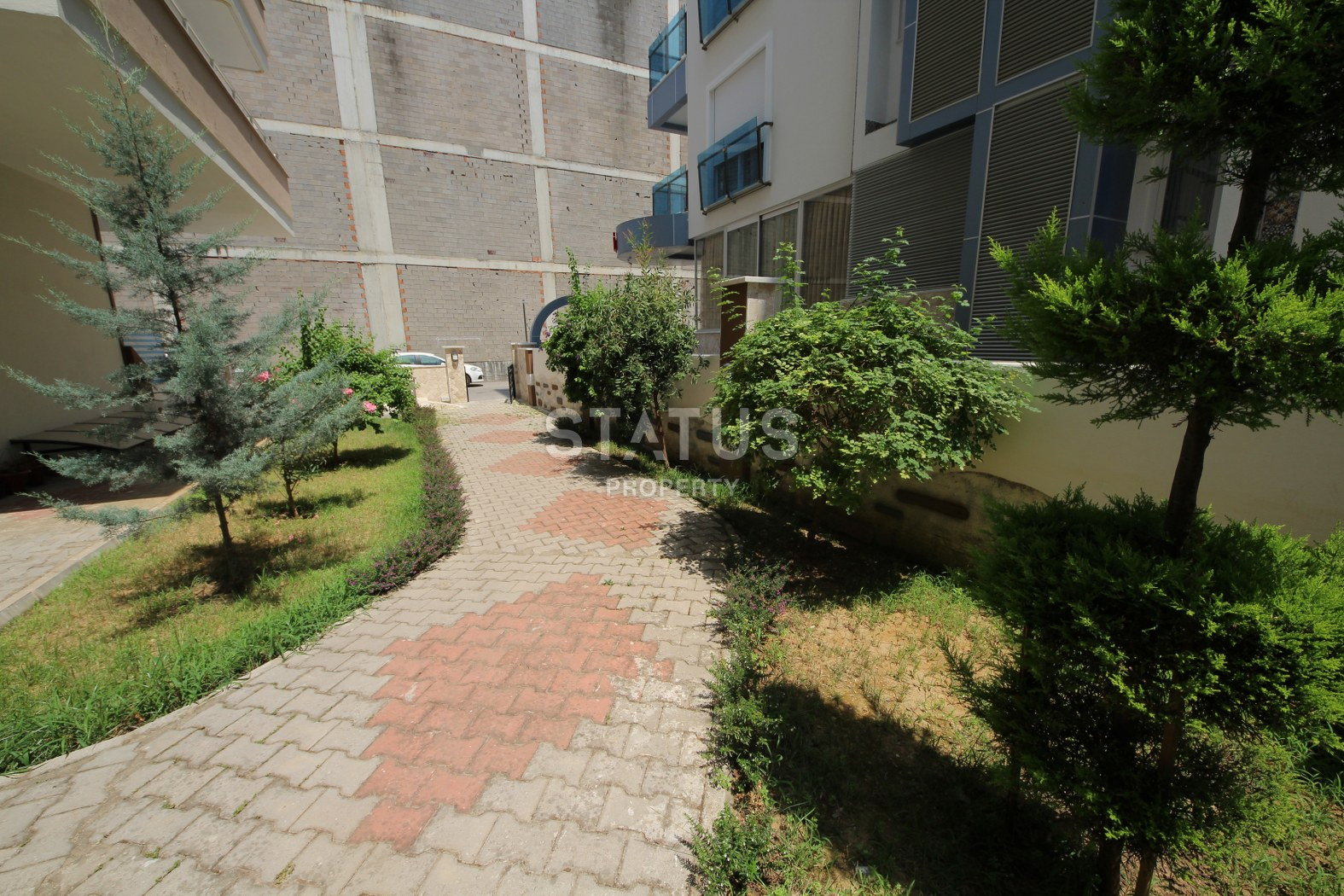 Apartment 3+1 gross area 400m2 in Mahmutlar. 400m2 фото 32