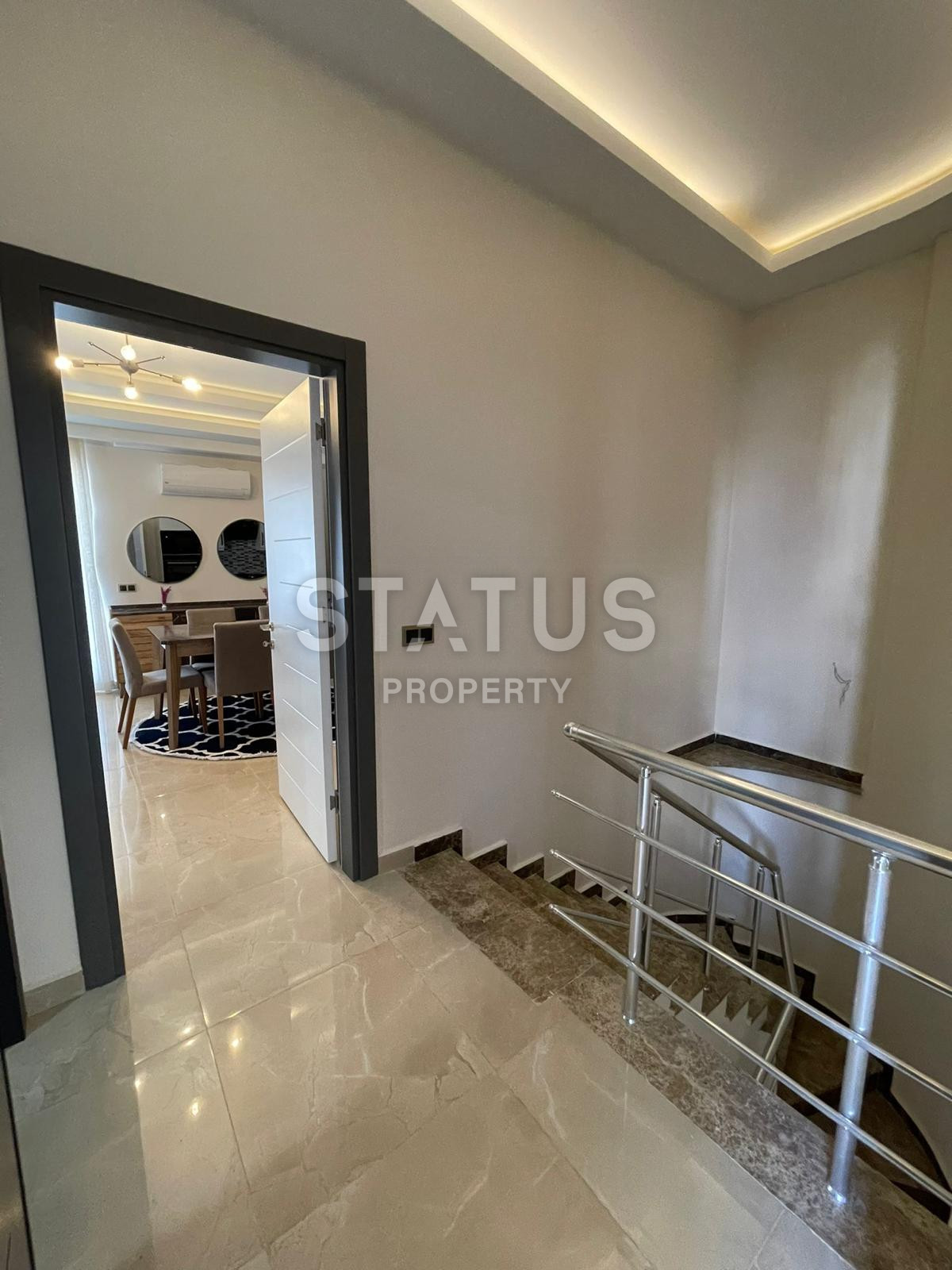 Spacious duplex 2+1 with luxury furniture and appliances in OBA. 160m2 фото 4