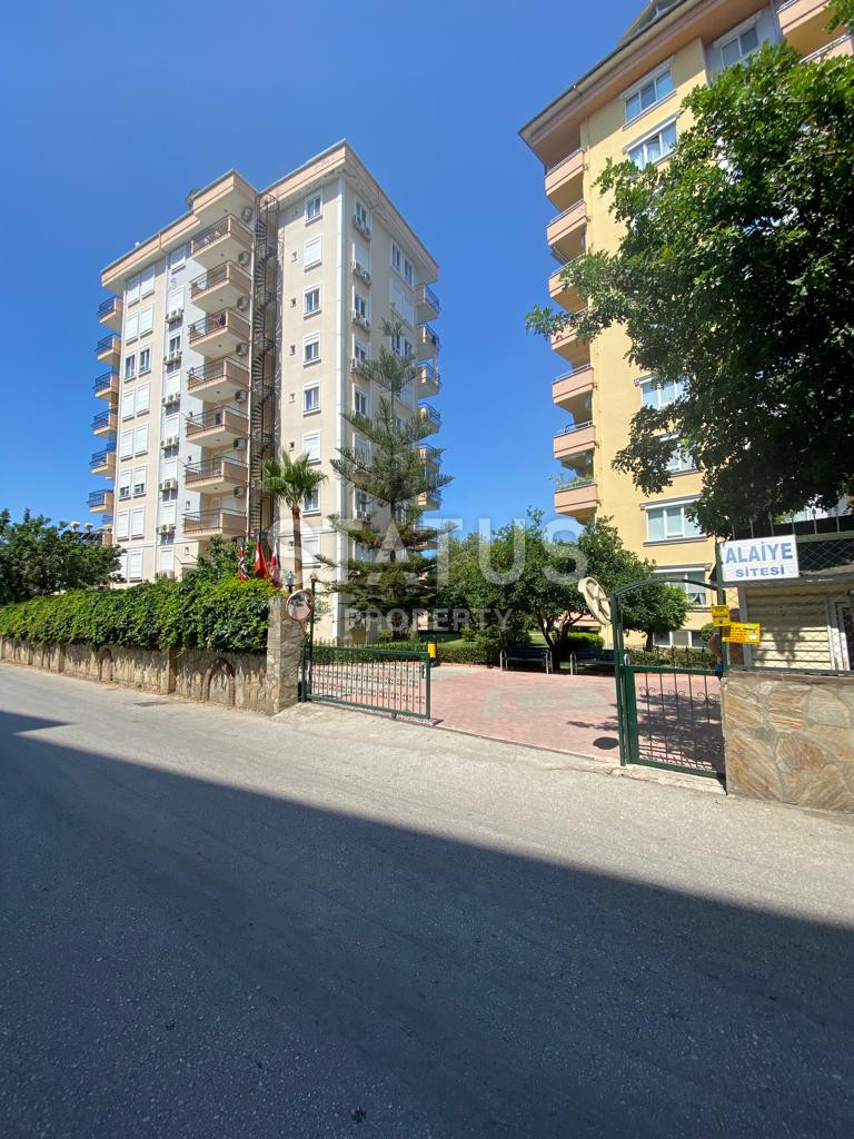 Duplex 3+1 overlooking the sea, mountains and Calais. 177m2 фото 11