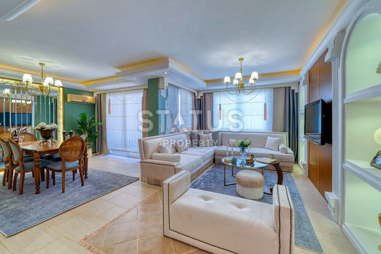 Красивая квартира в первой береговой линии в Махмутларе. 115м2 фото 1