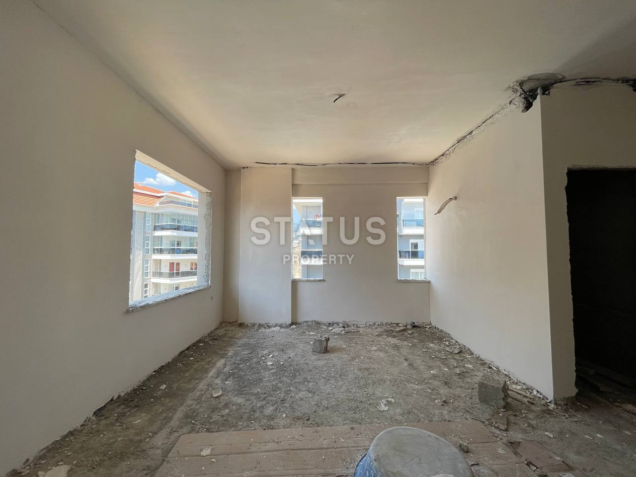 Duplex 3+1 overlooking the sea and Calais in a residential complex under construction in OBA. 165m2 фото 6