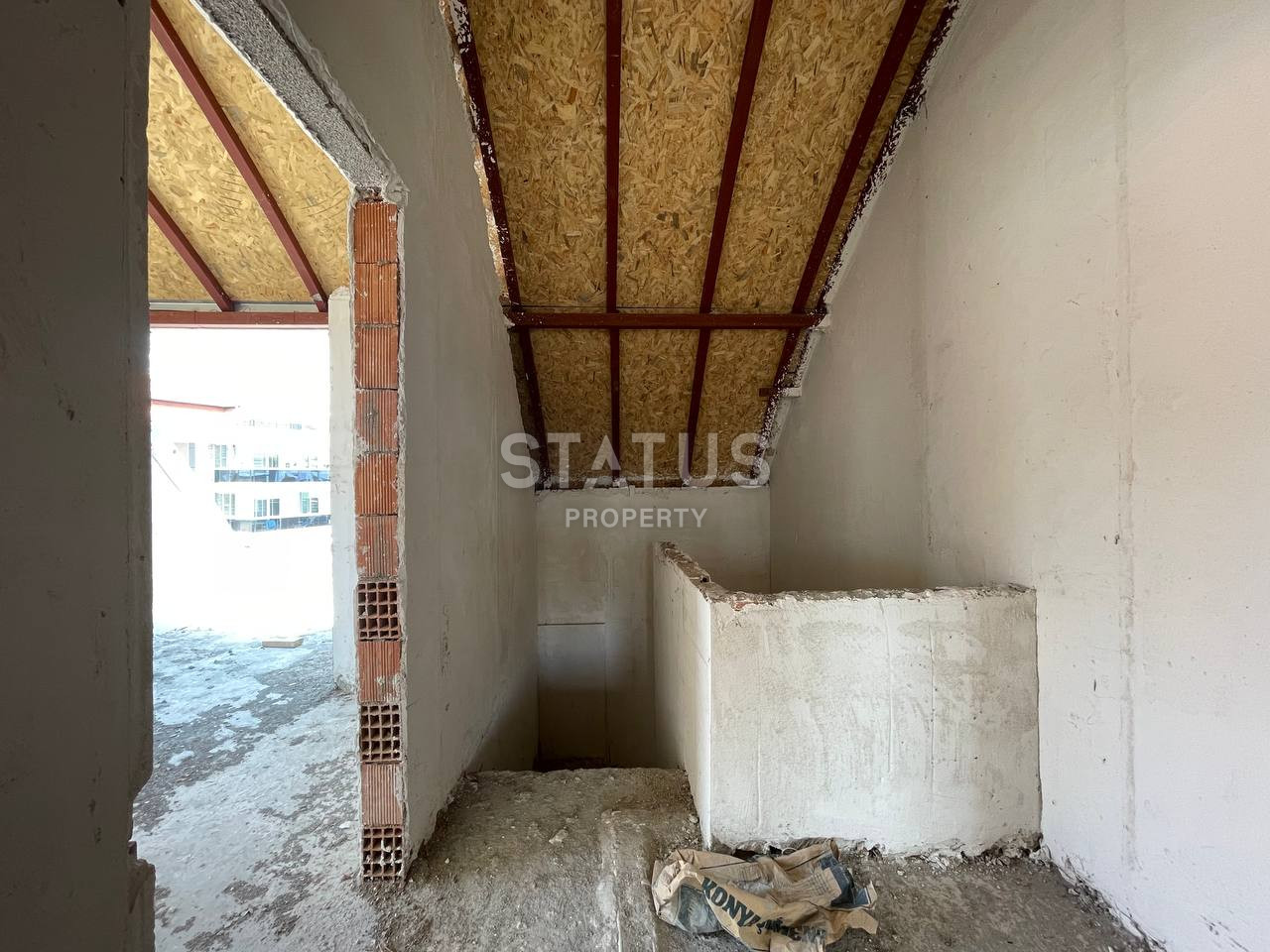 Duplex 3+1 overlooking the sea and Calais in a residential complex under construction in OBA. 165m2 фото 7