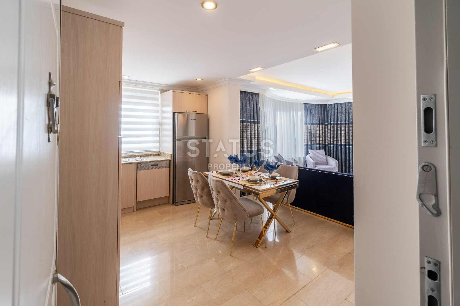 Luxurious apartments 3+1 in the villa village of Bektash, 175m2 фото 5