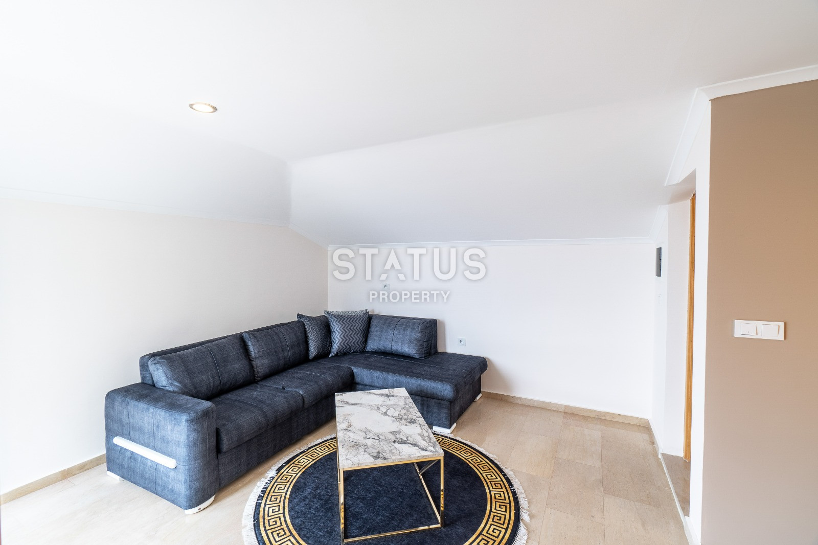 Luxurious apartments 3+1 in the villa village of Bektash, 175m2 фото 8