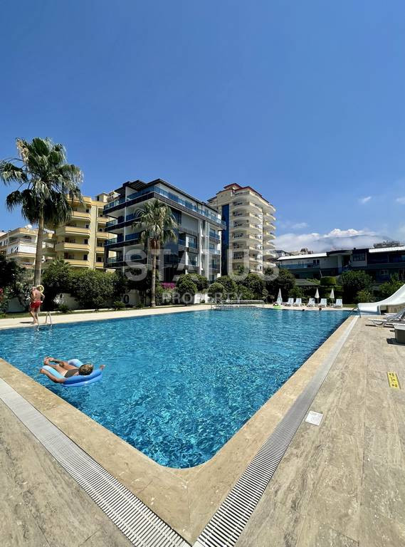 Просторная трёхкомнатная квартира в 50м от моря. 135м2 фото 5