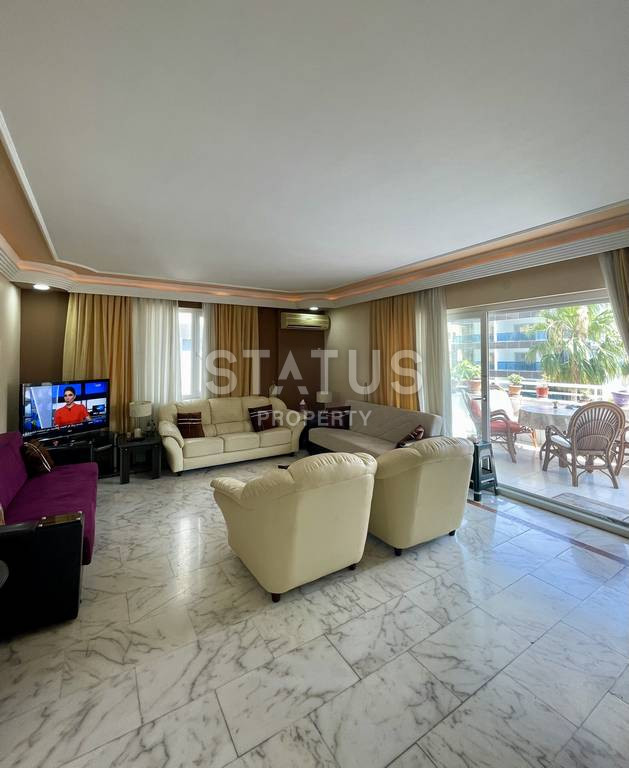 Просторная трёхкомнатная квартира в 50м от моря. 135м2 фото 13