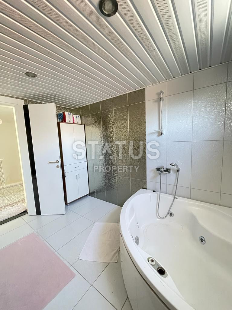 Просторная двухуровневая квартира 5+1 В Алании на берегу реки фото 28