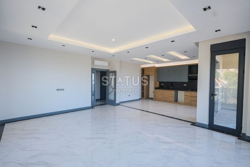 Luxurious five-room apartment in Tepe, 220 m2 фото 10