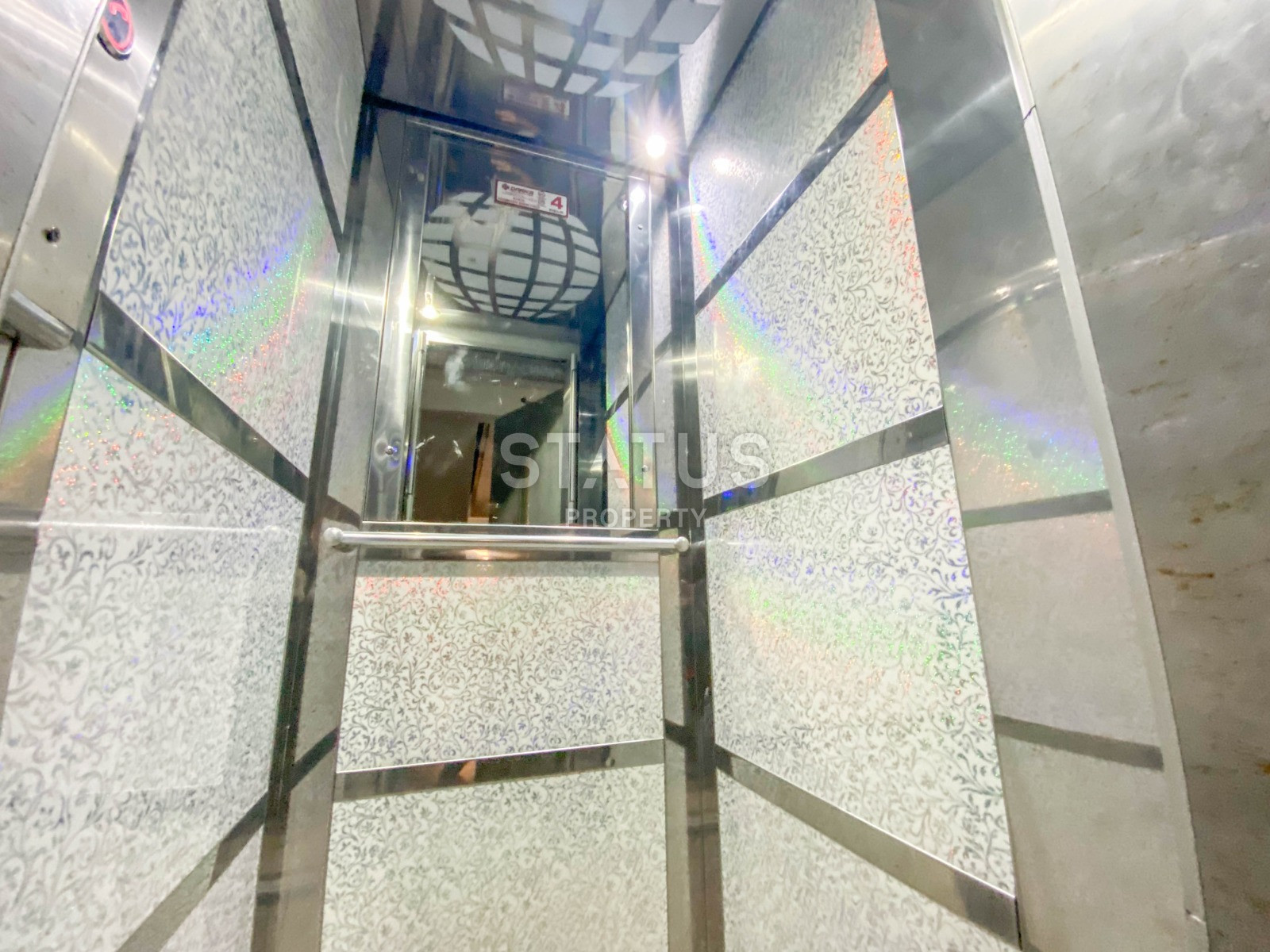 Beautiful 4+1 apartments in Mahmutlar district. 140m2 фото 28