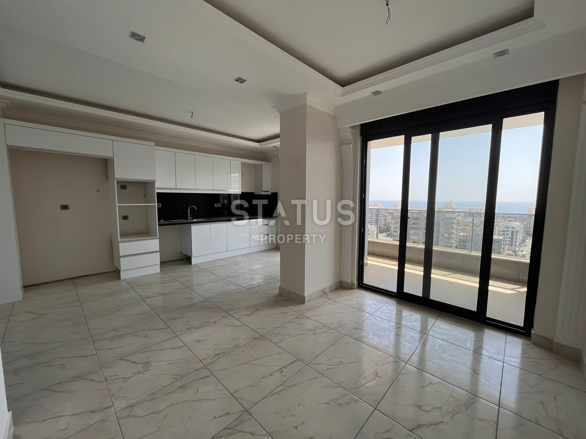 Spacious four-room apartment with panoramic views in Mahmutlar. 180m2 фото 6