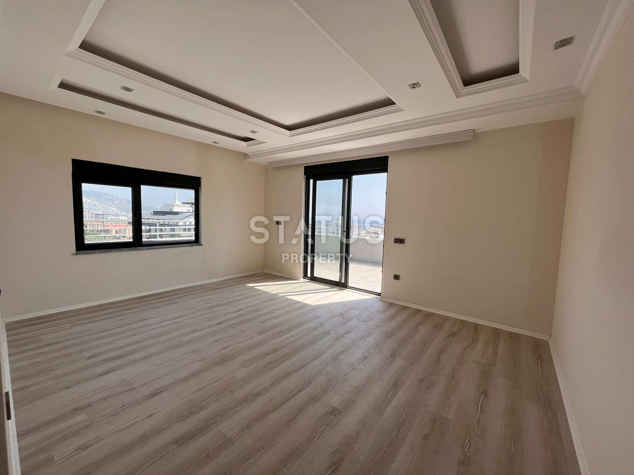 Spacious four-room apartment with panoramic views in Mahmutlar. 180m2 фото 9