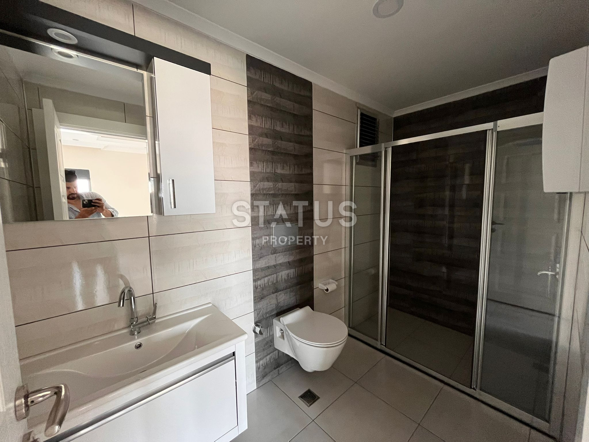 Spacious four-room apartment with panoramic views in Mahmutlar. 180m2 фото 11