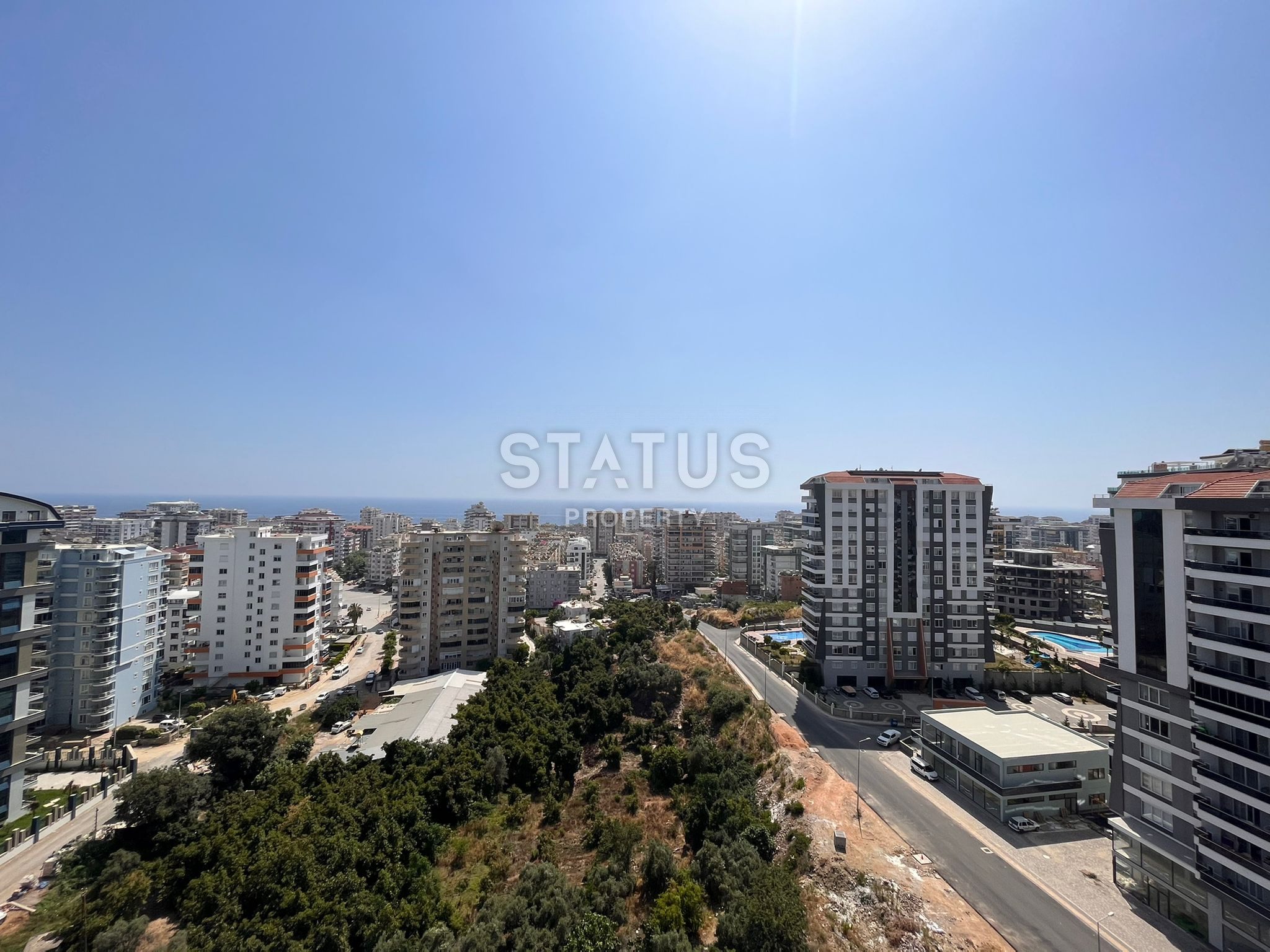 Spacious four-room apartment with panoramic views in Mahmutlar. 180m2 фото 13