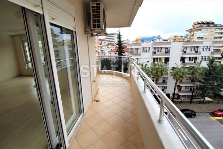 Двухуровневые апартаменты с собственной сауной в центре Алании, 250 м2 фото 29