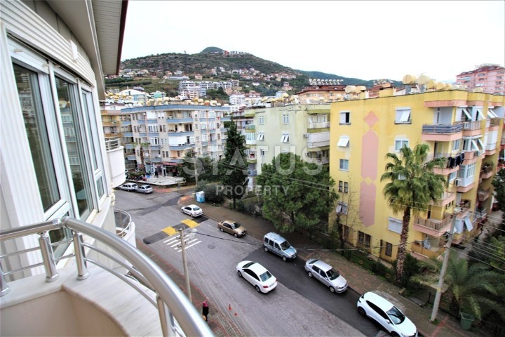 Двухуровневые апартаменты с собственной сауной в центре Алании, 250 м2 фото 30