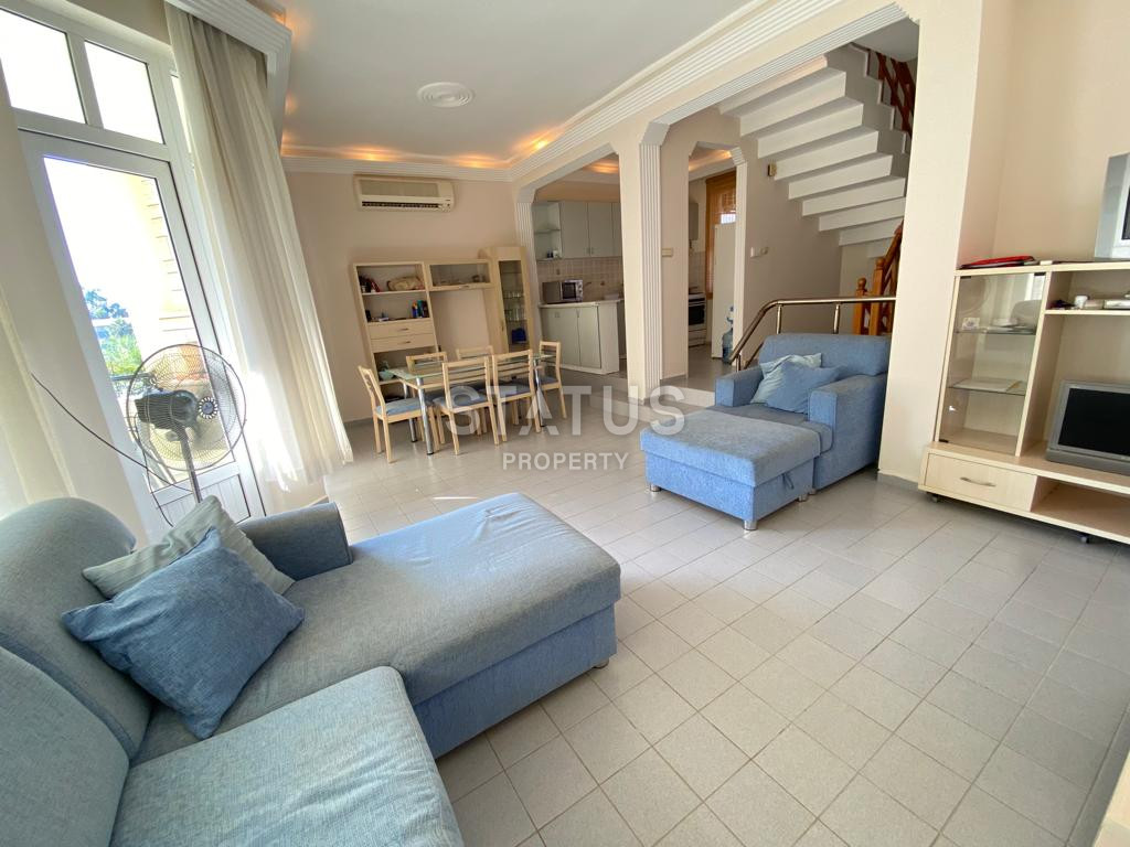 Мебелированая трехэтажная Вилла в Тюрклере 3+1 150м2 фото 3