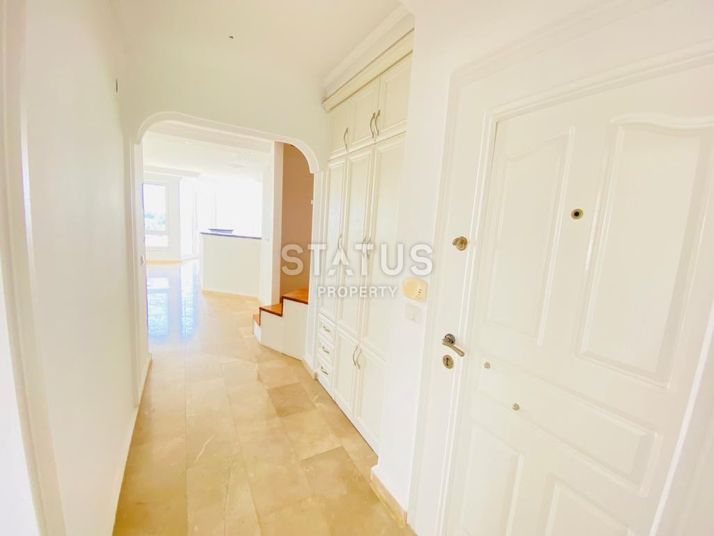 Просторные светлые пятикомнатные апартаменты в Оба, 195 м2 фото 5