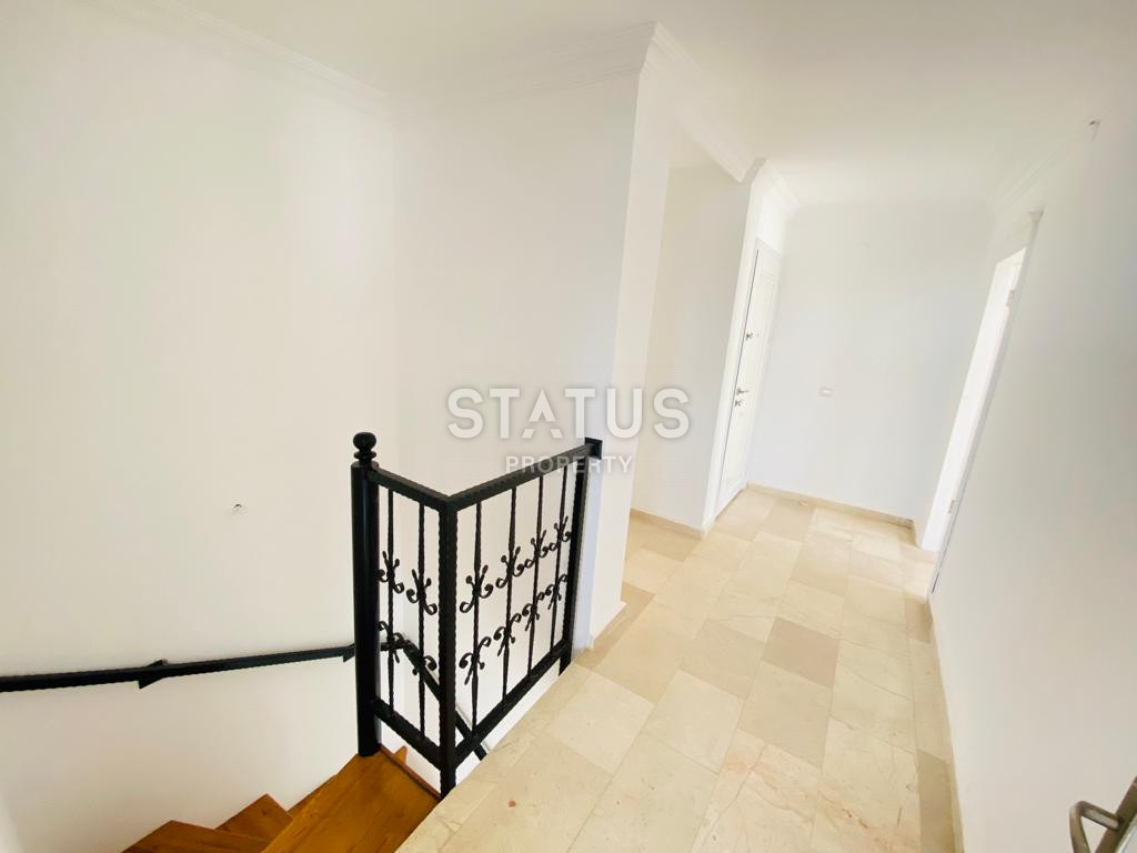 Просторные светлые пятикомнатные апартаменты в Оба, 195 м2 фото 8