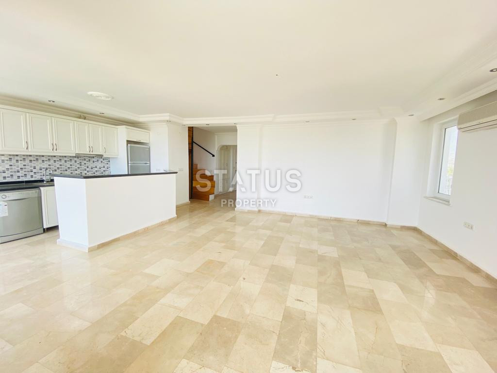 Просторные светлые пятикомнатные апартаменты в Оба, 195 м2 фото 12