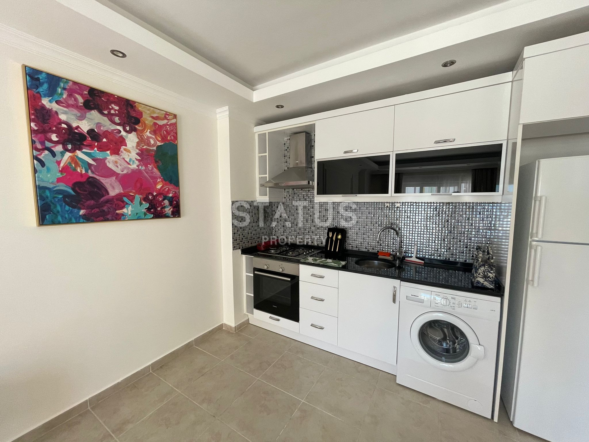 One bedroom apartment with partial sea view in Mahmutlar. 65m2 фото 5