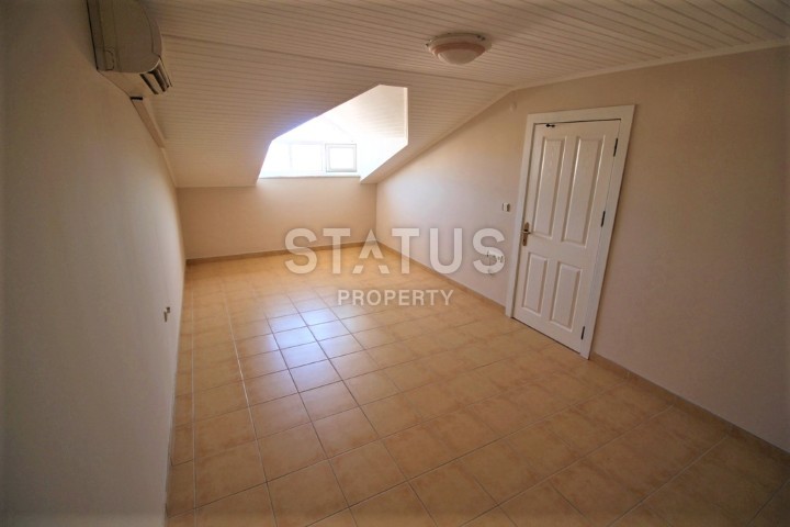 Пентхаус с видом на горы и море в центре города Аланья, 200 м2. фото 12