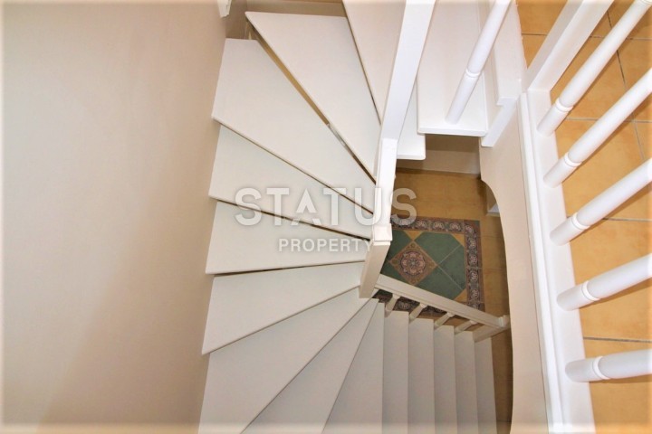 Пентхаус с видом на горы и море в центре города Аланья, 200 м2. фото 18