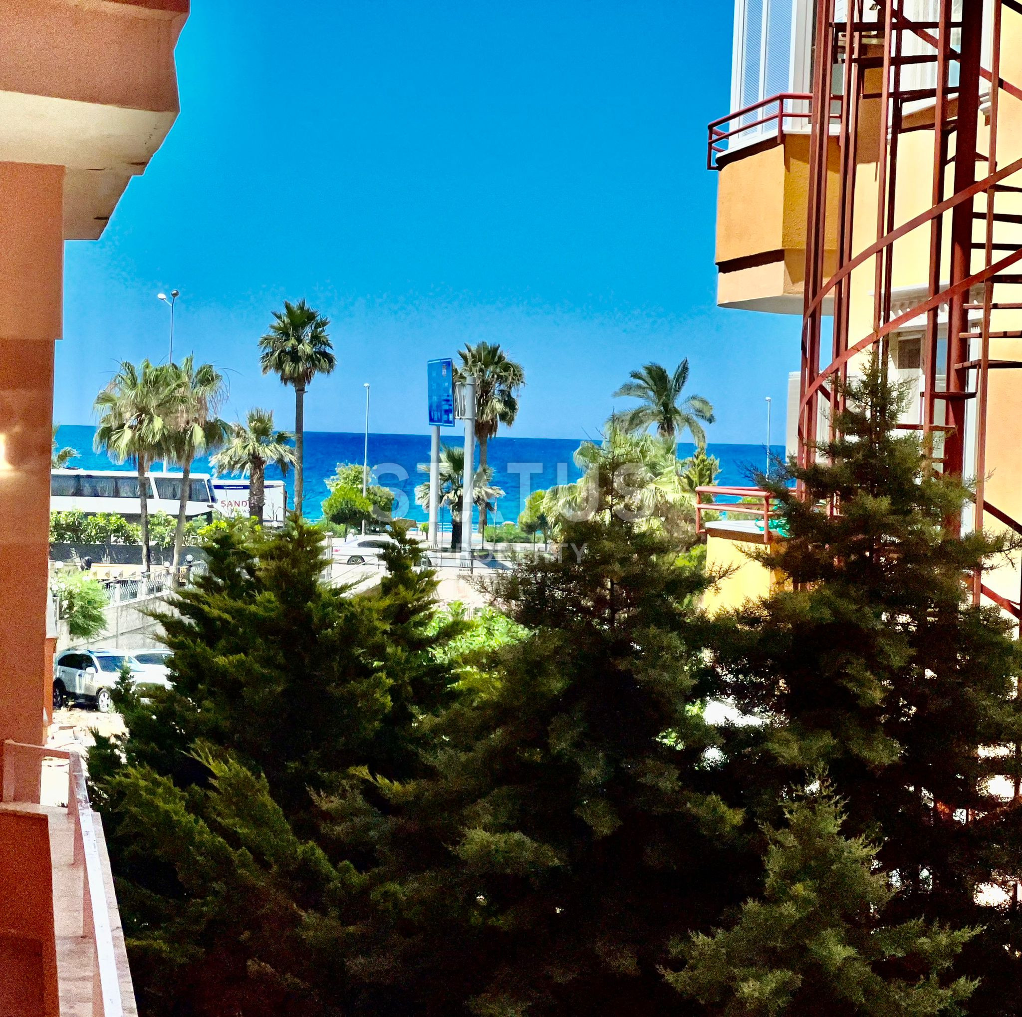 Furnished apartment 2+1 in the center of Mahmutlar 125m2 фото 25