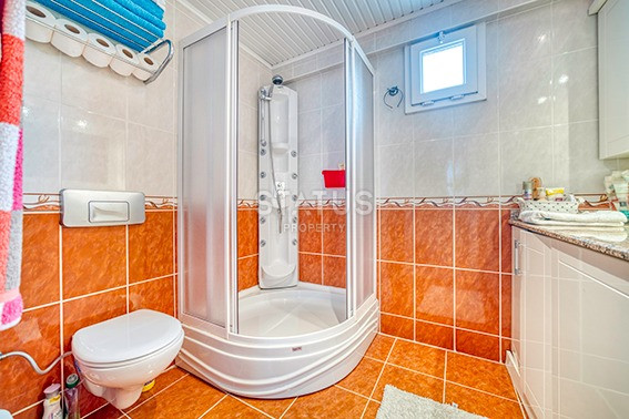 Luxury apartment 2+1 on the beach in Mahmutlar 120m2 фото 13