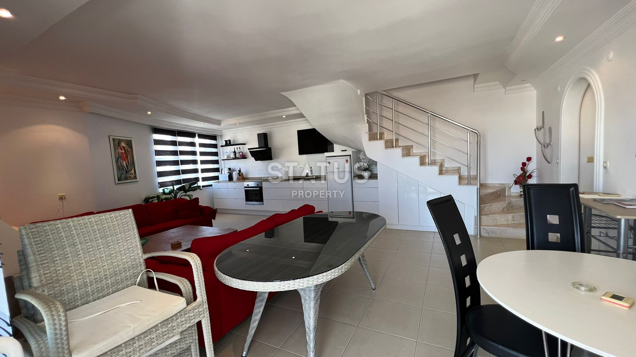 Duplex 4+1 with stunning sea views in Mahmutlar, 200m2 фото 9