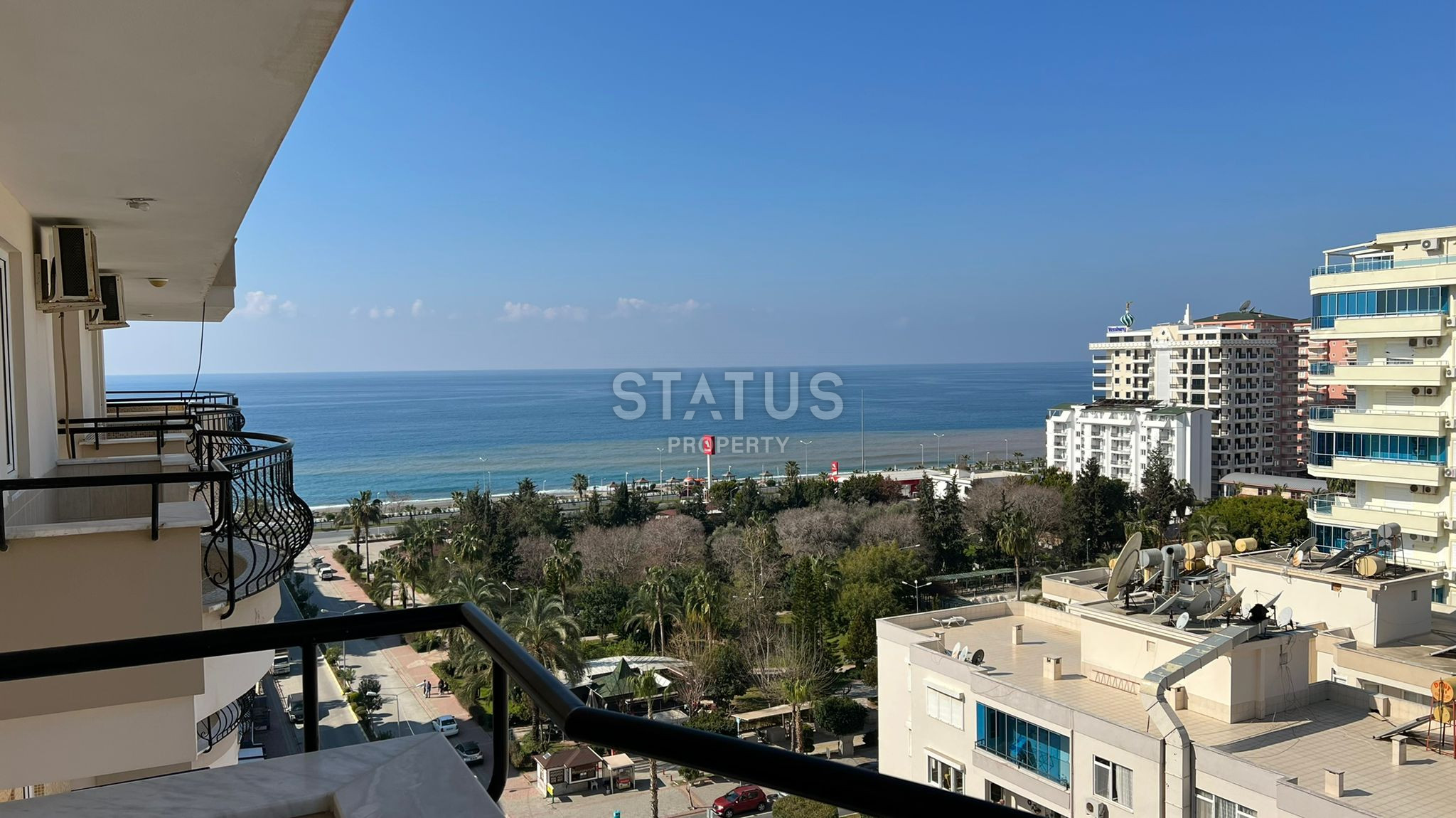 Duplex 4+1 with stunning sea views in Mahmutlar, 200m2 фото 15