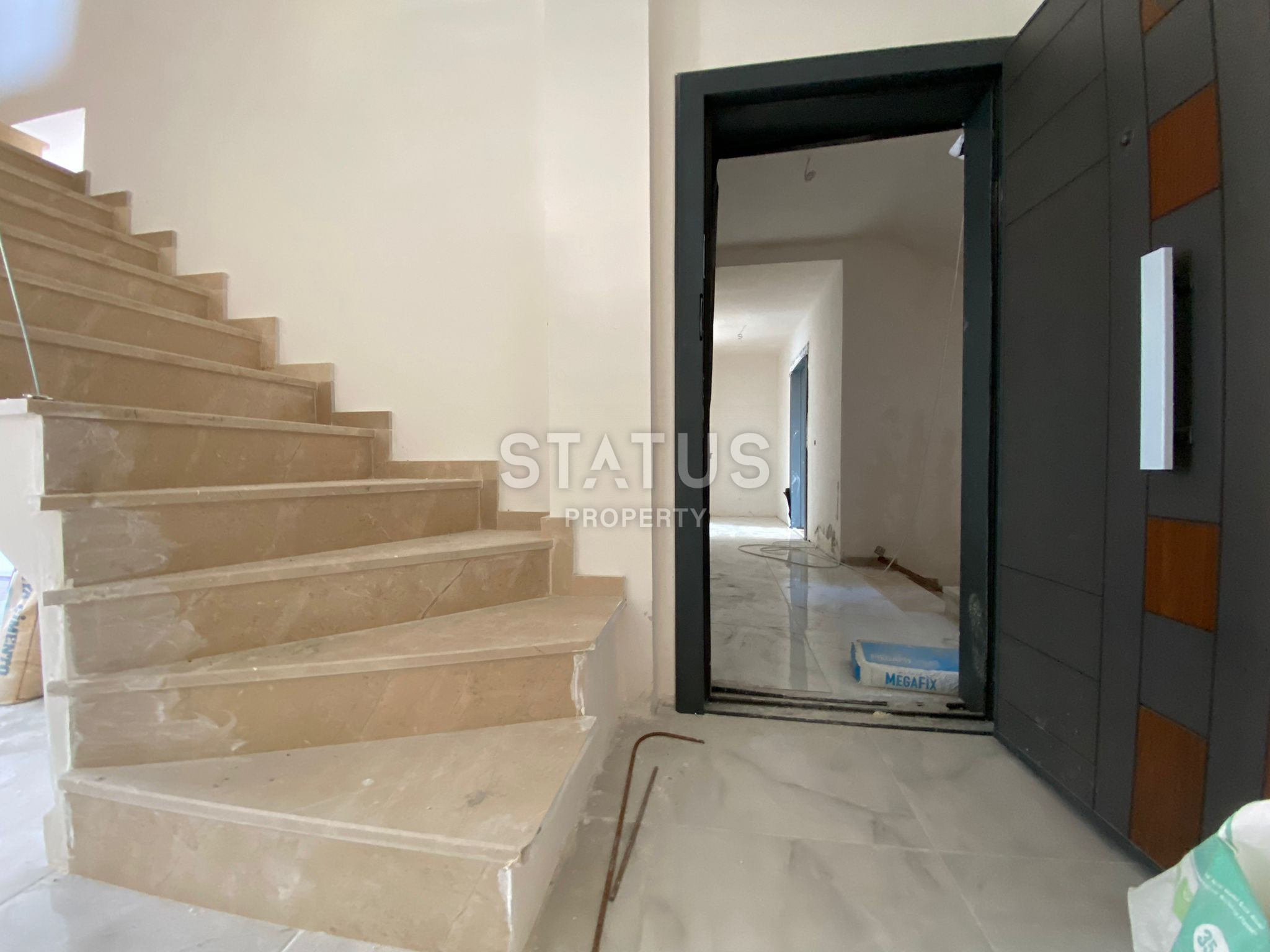 Дуплекс 2+1 с завораживающим видом на горы в центре Аланьи, 105м2 фото 9