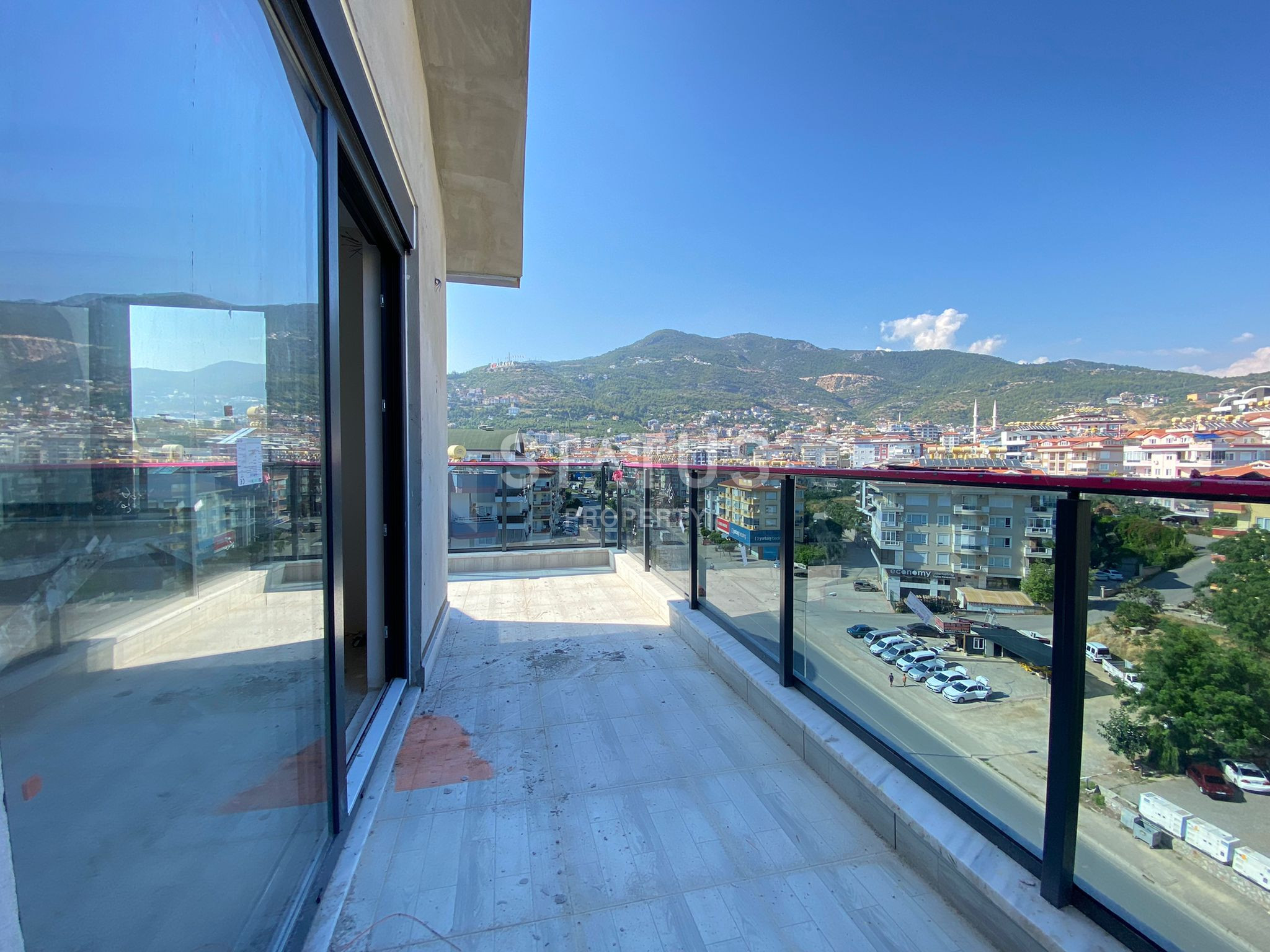 Дуплекс 2+1 с завораживающим видом на горы в центре Аланьи, 105м2 фото 35