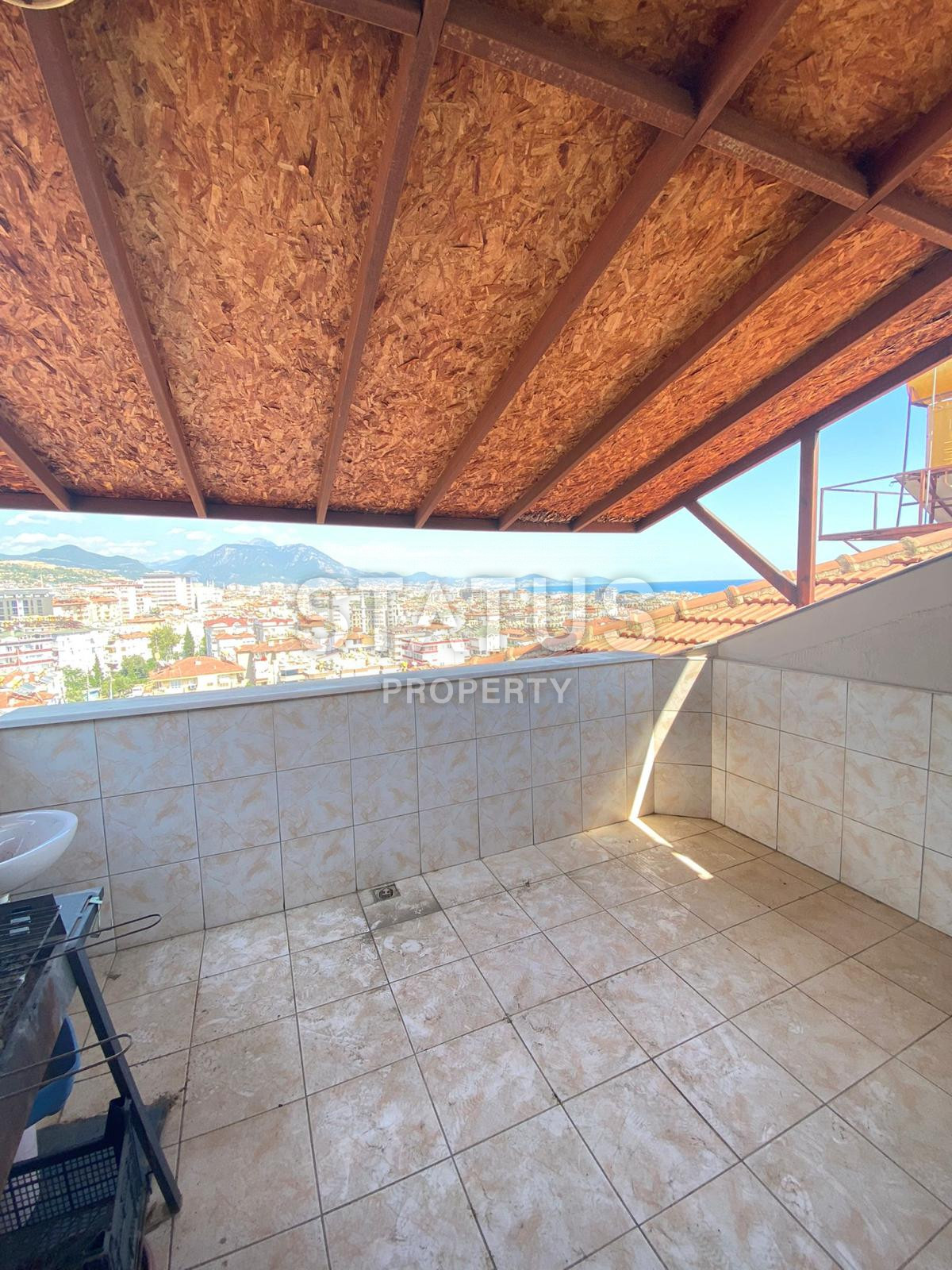 Spacious panoramic duplex in the center of Alanya overlooking the sea. 270m2 фото 12