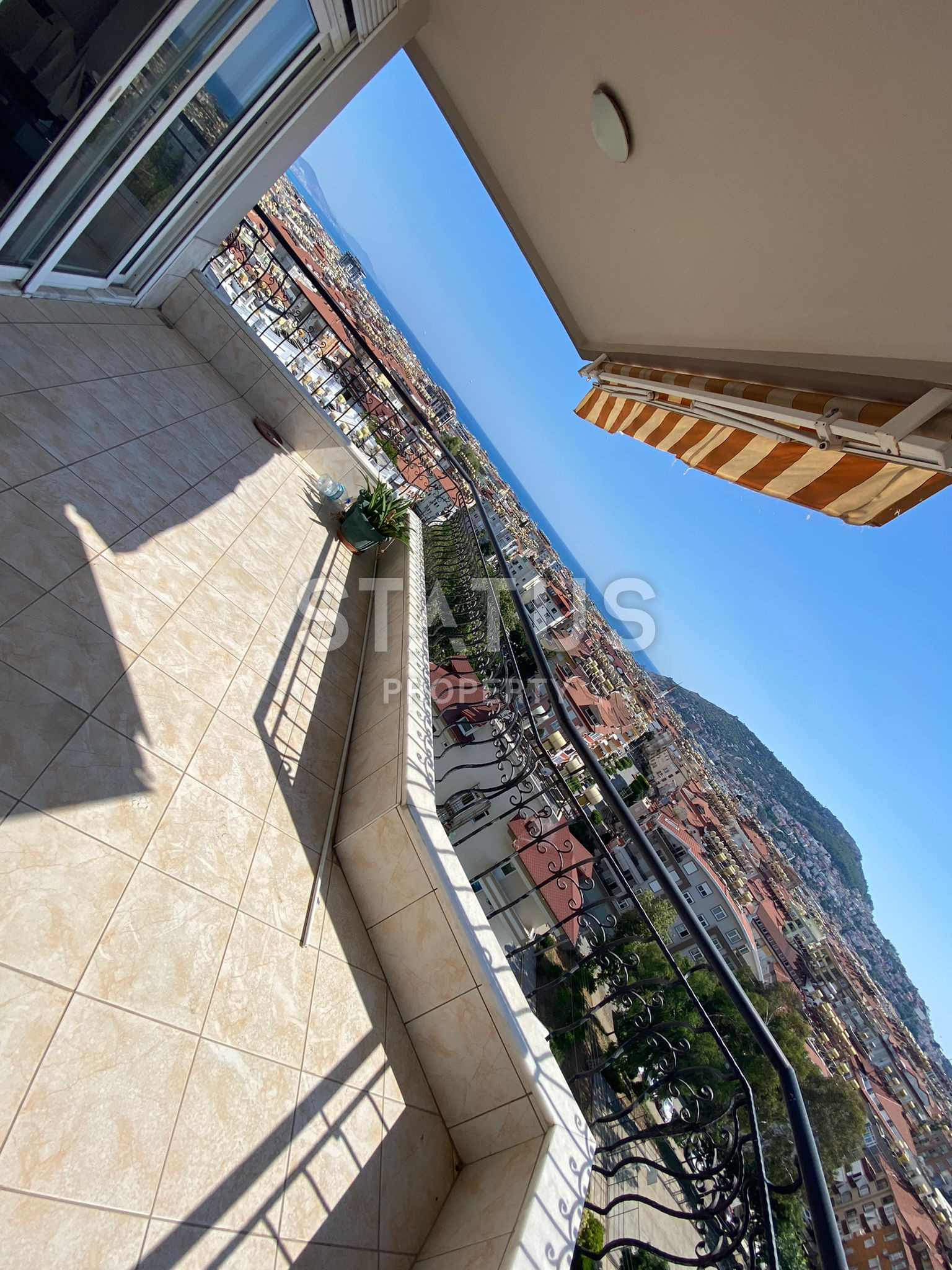 Spacious panoramic duplex in the center of Alanya overlooking the sea. 270m2 фото 32