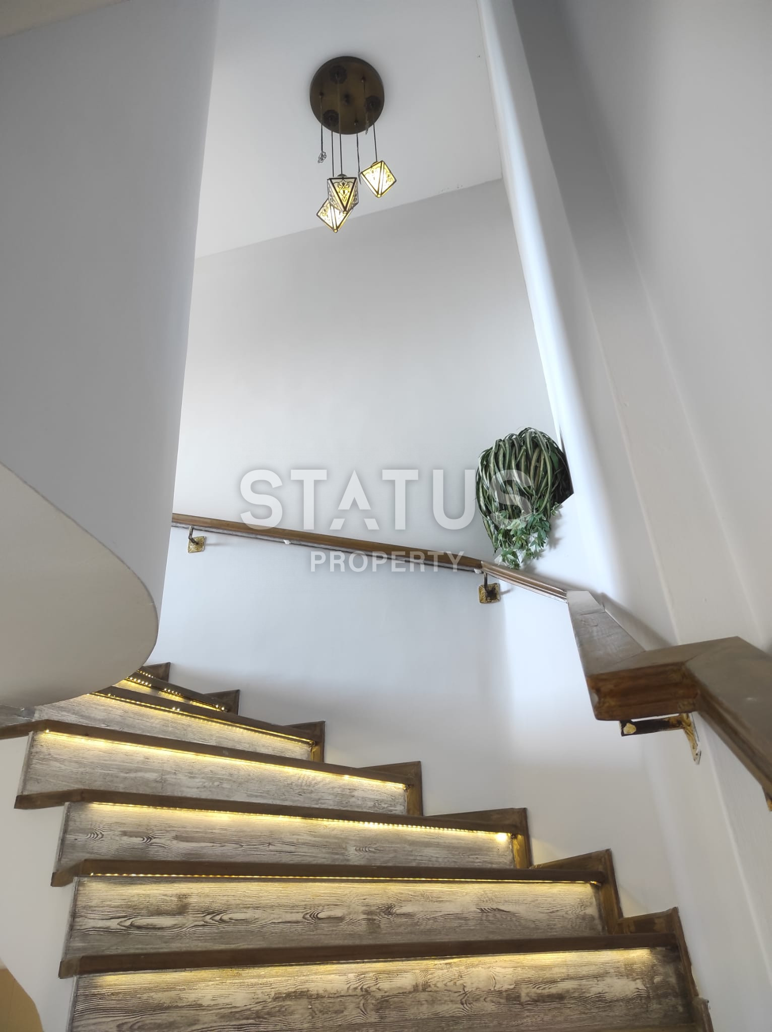 Spacious panoramic duplex in the center of Alanya overlooking the sea. 200m2 фото 20