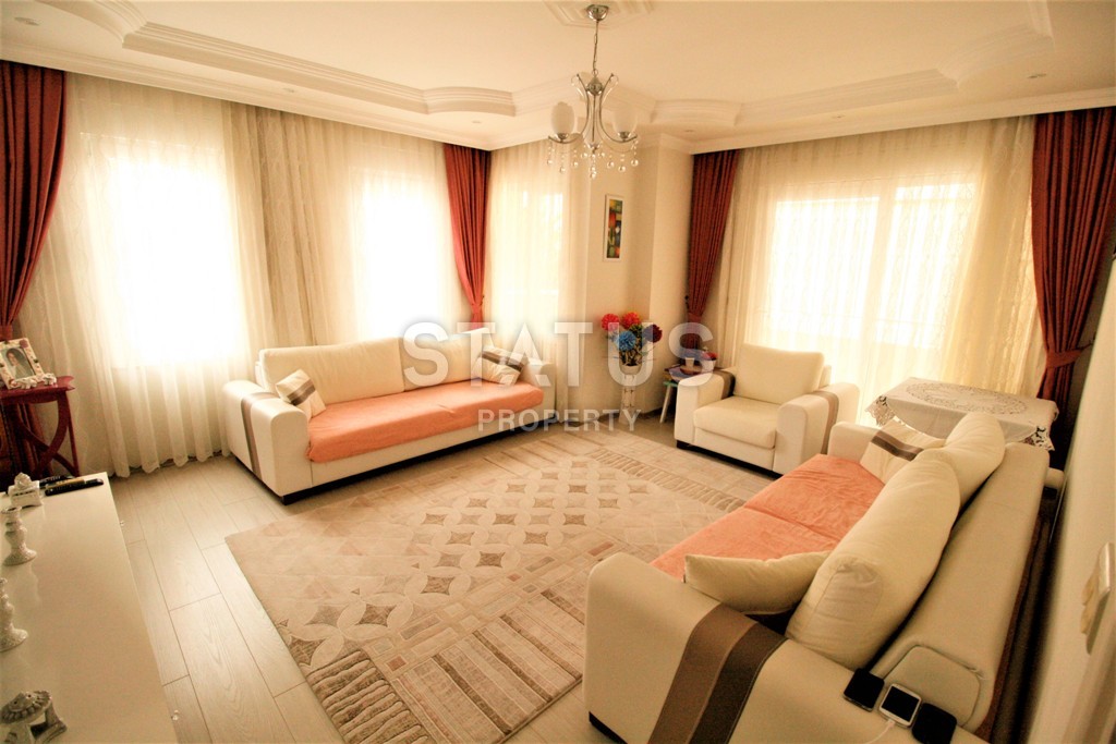 Просторная квартира с отдельной кухней в самом центре Алании. 115 кв.м. фото 21