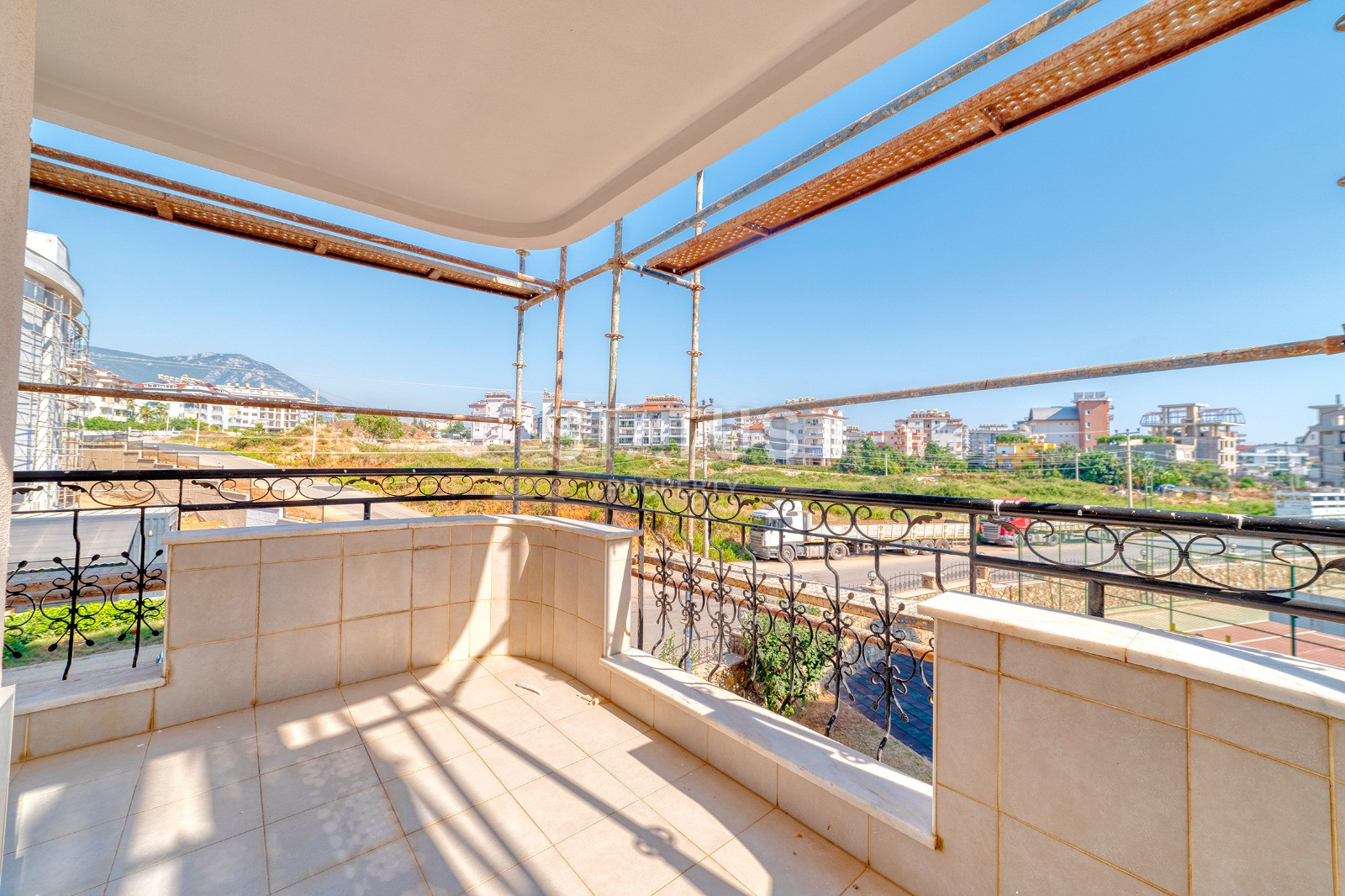 Beautiful three-room apartment in the OBA area. 120m2 фото 5