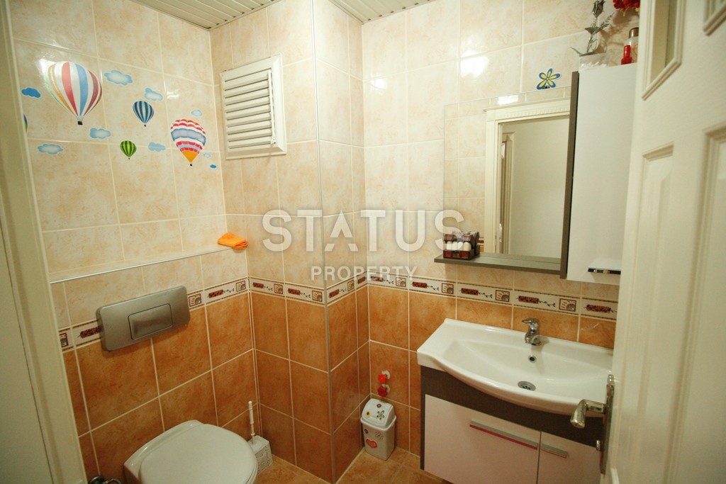 Просторная квартира с отдельной кухней в самом центре Алании. 115 кв.м. фото 32