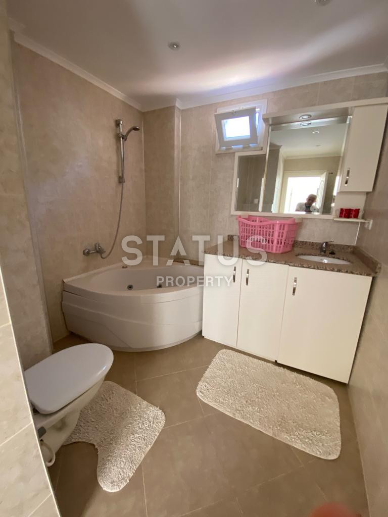 Двухуровневая меблированная квартира с видом на море в Джикджилли. 200м2 фото 8