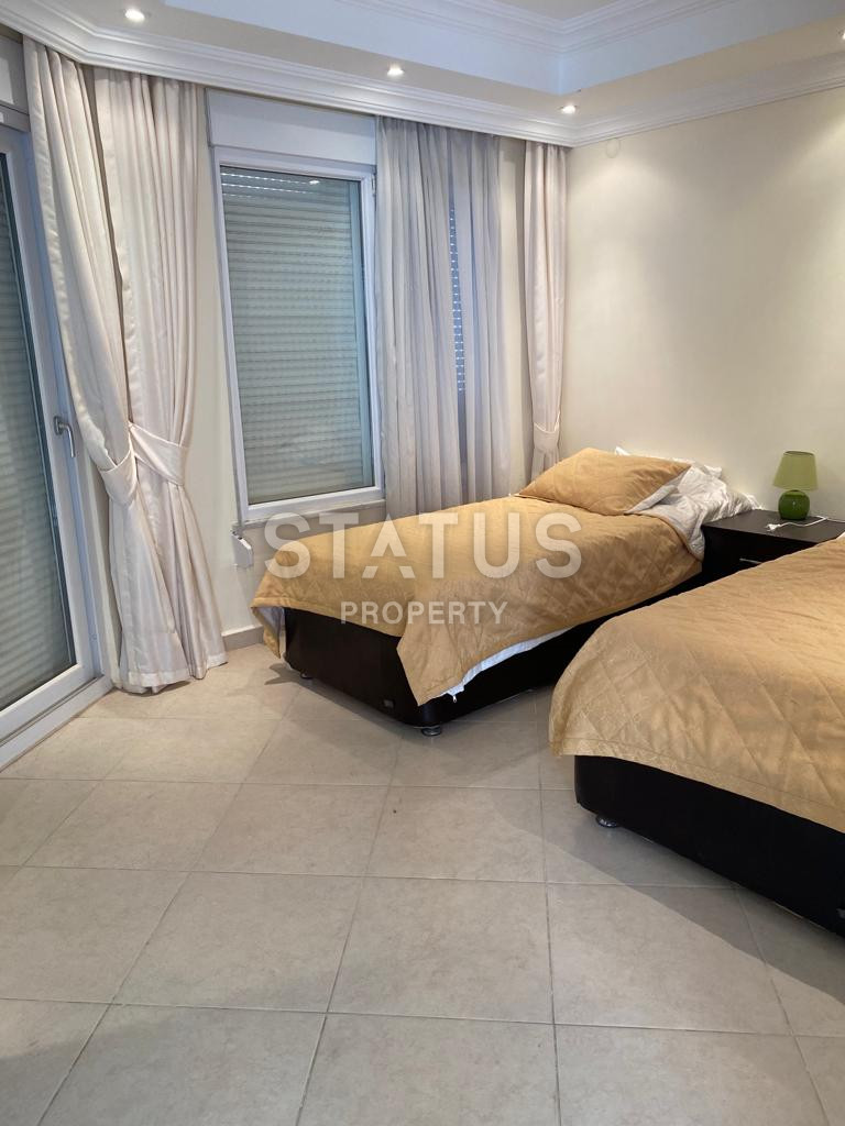 Двухуровневая меблированная квартира с видом на море в Джикджилли. 200м2 фото 12