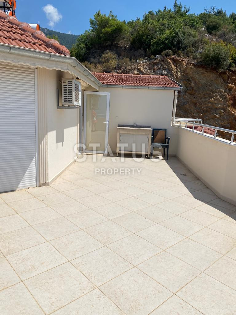 Двухуровневая меблированная квартира с видом на море в Джикджилли. 200м2 фото 15