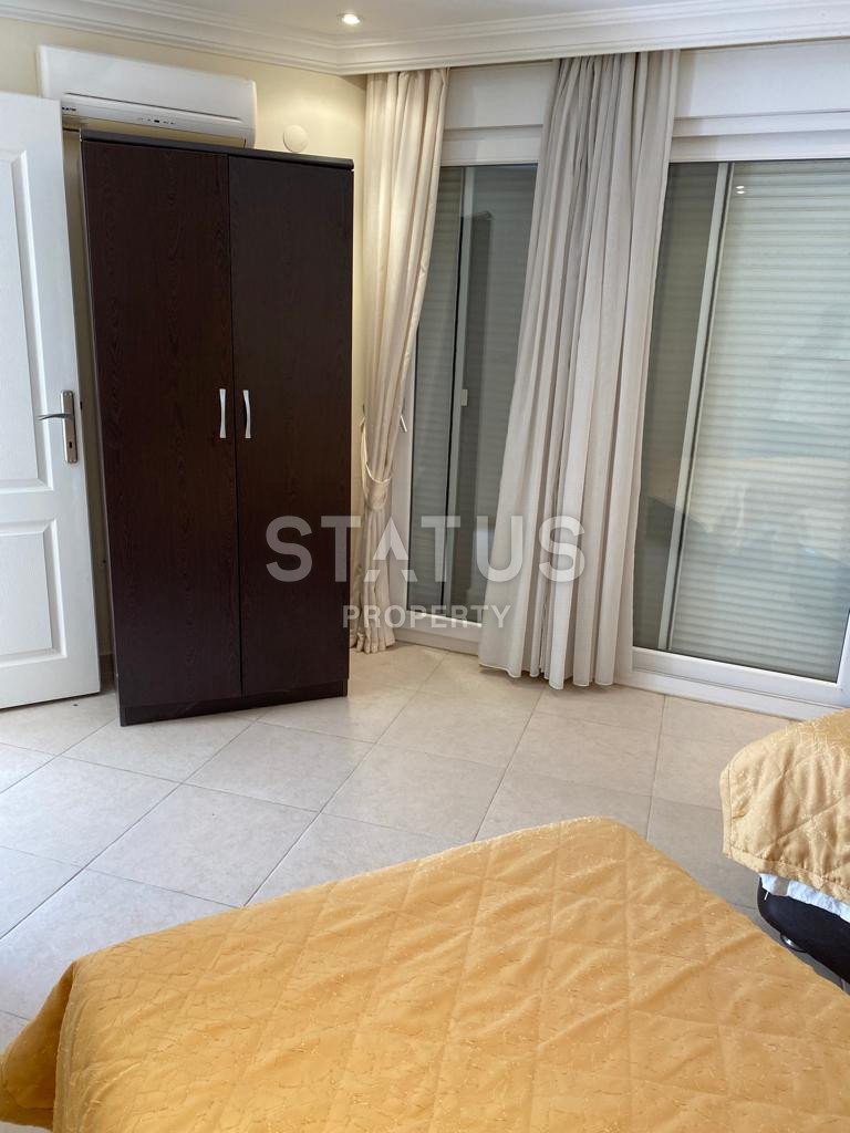 Двухуровневая меблированная квартира с видом на море в Джикджилли. 200м2 фото 16