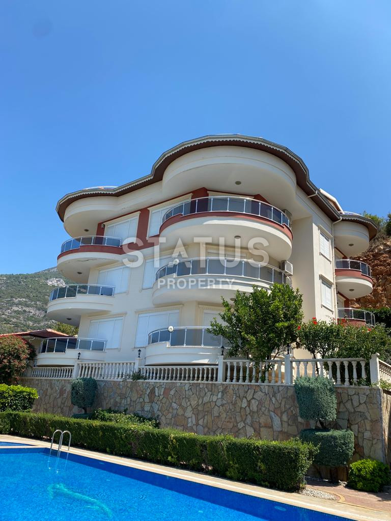 Двухуровневая меблированная квартира с видом на море в Джикджилли. 200м2 фото 23