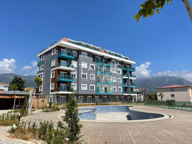 Трёхкомнатная квартира в новом комплексе в районе Оба, 90м2 фото 1