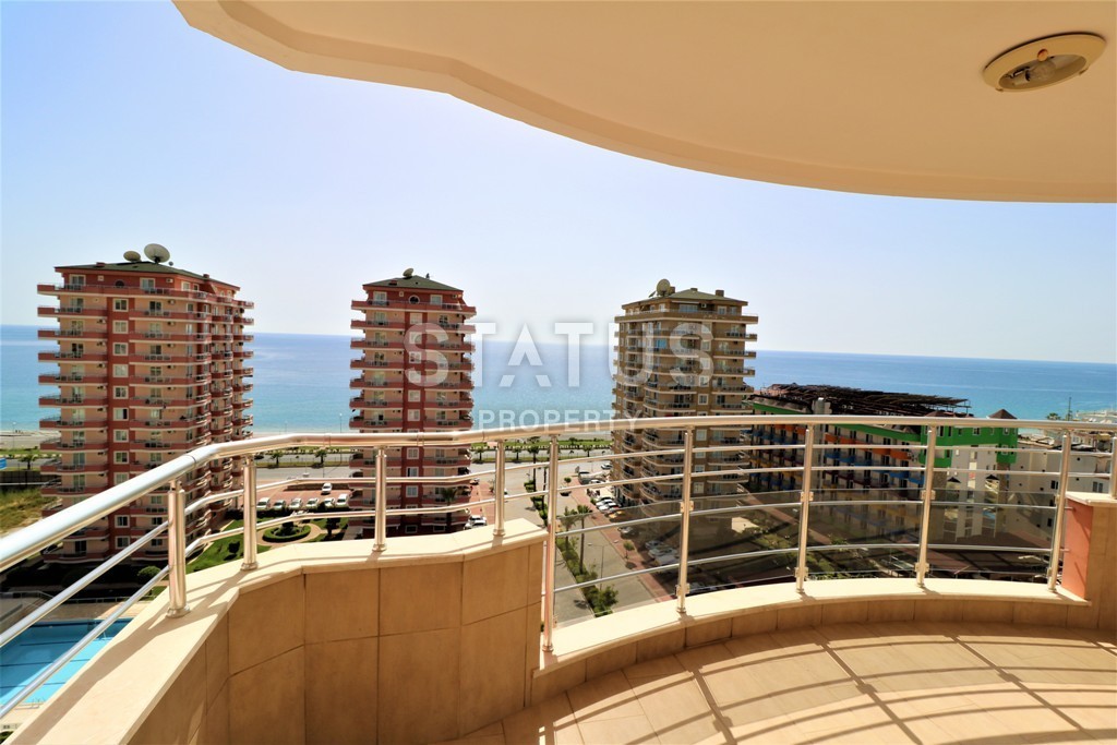 Трехкомнатные апартаменты на первой береговой линии, 125 м2 фото 21